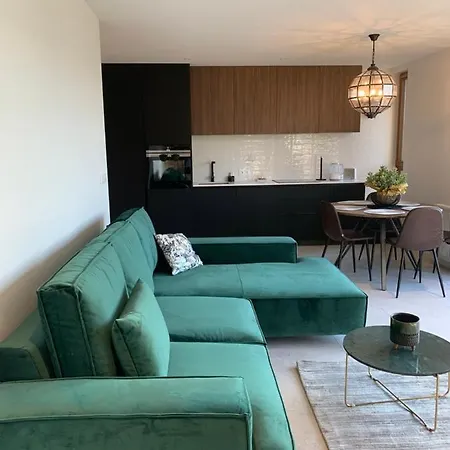 Baltic Riviera - Garden Sanctuary Retreat Апартаменты